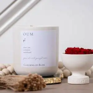 The Oum Candle